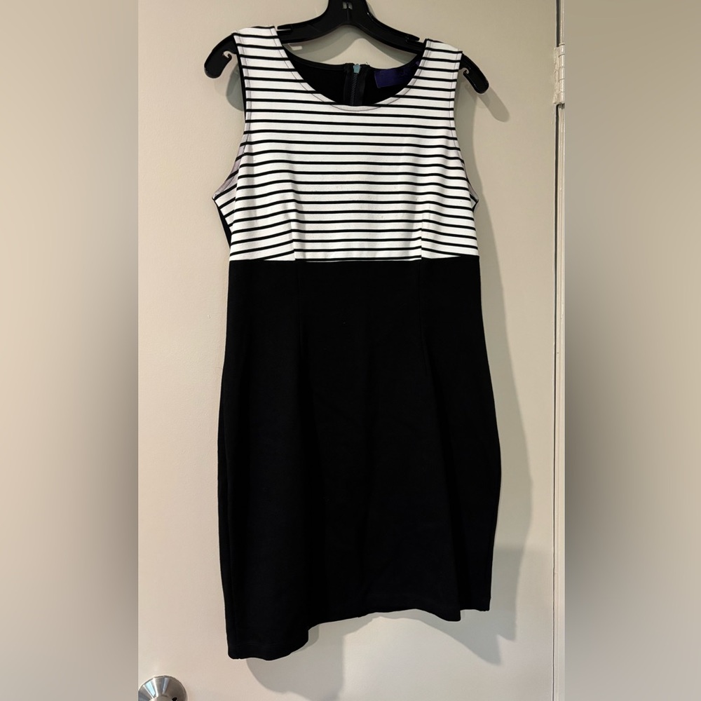 Black and White Striped Sleeveless Dress